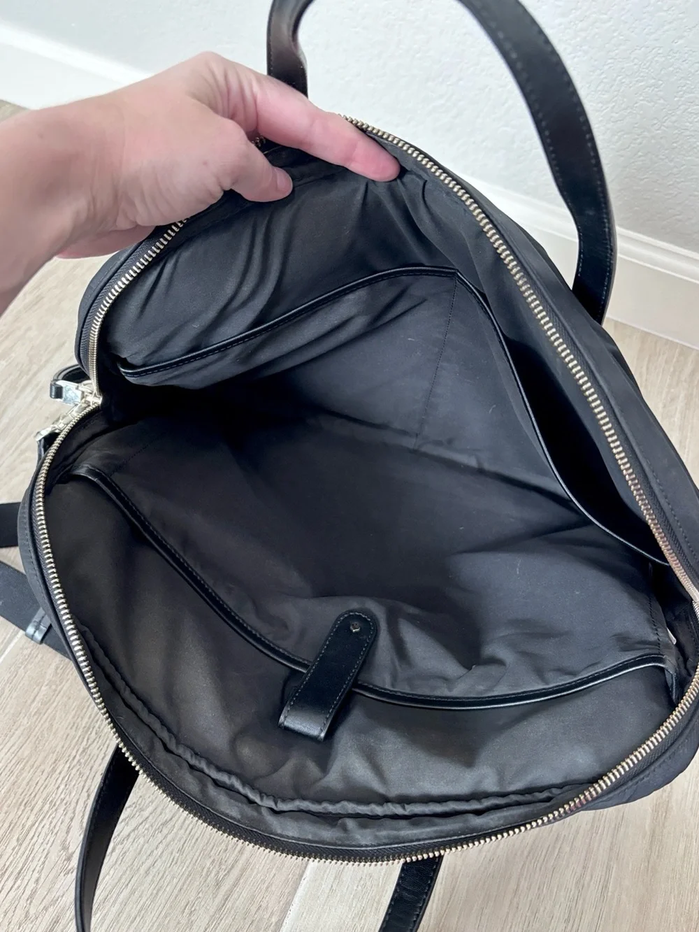 kate spade black nylon laptop tote with shoulder strap